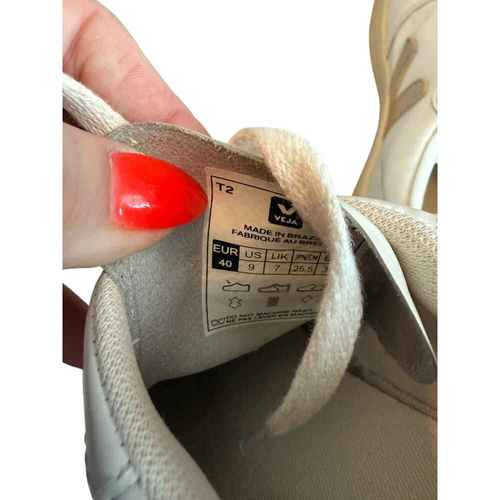 VEJA V-10 White Leather Sneakers Gold V Logo Silver Heel EUR 40 US 9 - Picture 6 of 8